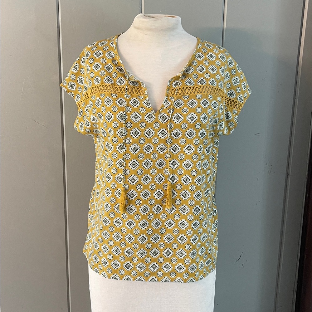 Banana Republic Top Paisley Yellow Green Boho Artsy Fairy Cottage Chic Festival